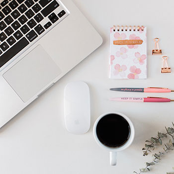 亚洲球员在国际足球比赛中斩获胜利